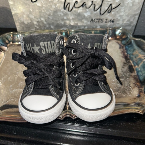 CONVERSE All Star Chuck Taylor Size 4 Tops Black Canvas Shoes - Picture 1 of 6